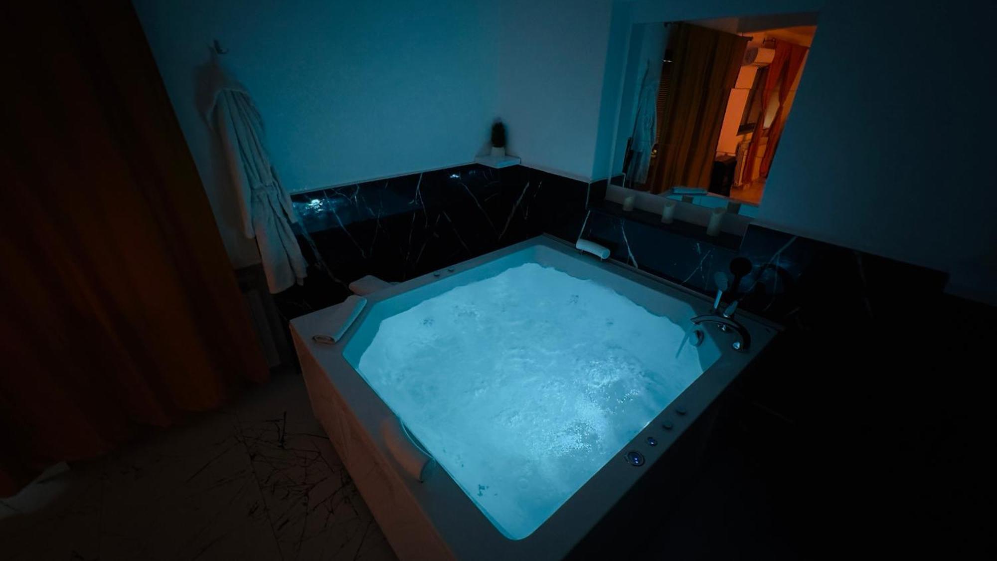 Hedonist Spa Jacuzzi Sarajevo Free Parking Saraievo Exterior foto